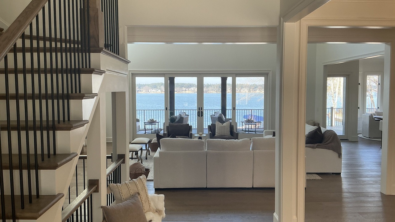 Photo of Livingroom in Lake Oconee