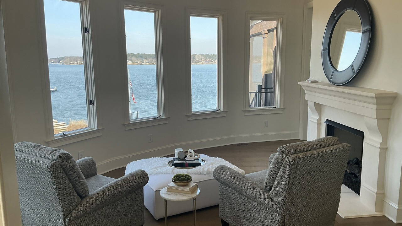 Photo of Livingroom in Lake Oconee