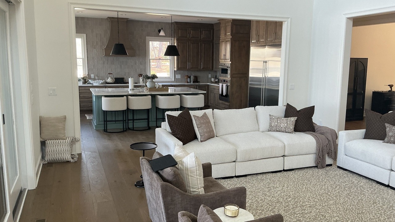 Photo of Livingroom in Lake Oconee