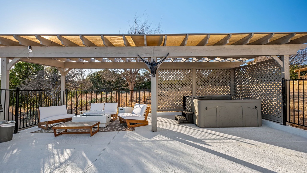 Photo of Outdoor in Highland Lake Estates