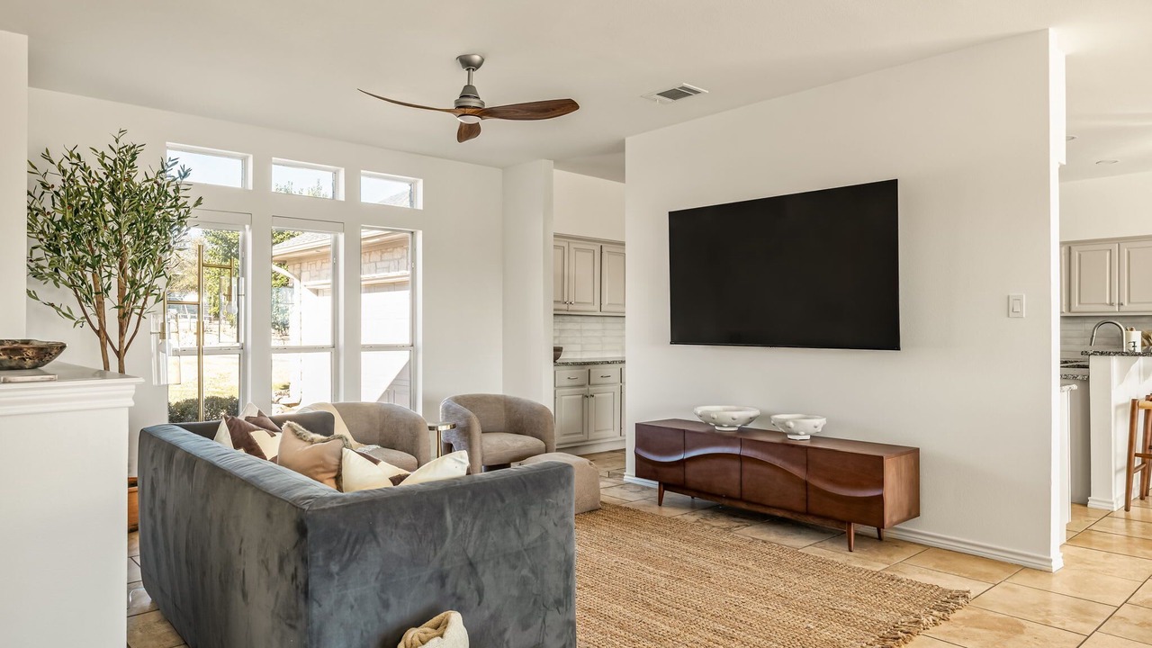 Photo of Bedroom in Highland Lake Estates
