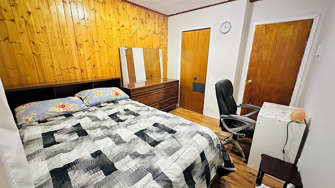 Photo of Bedroom in Terra Nova