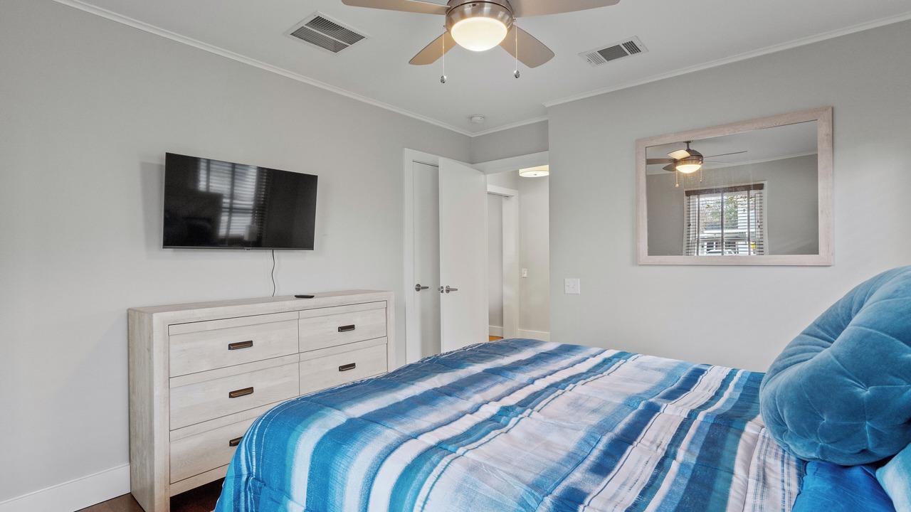 Photo of Bedroom in Crestview