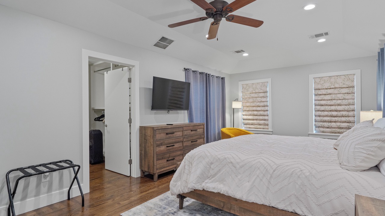 Photo of Bedroom in Crestview