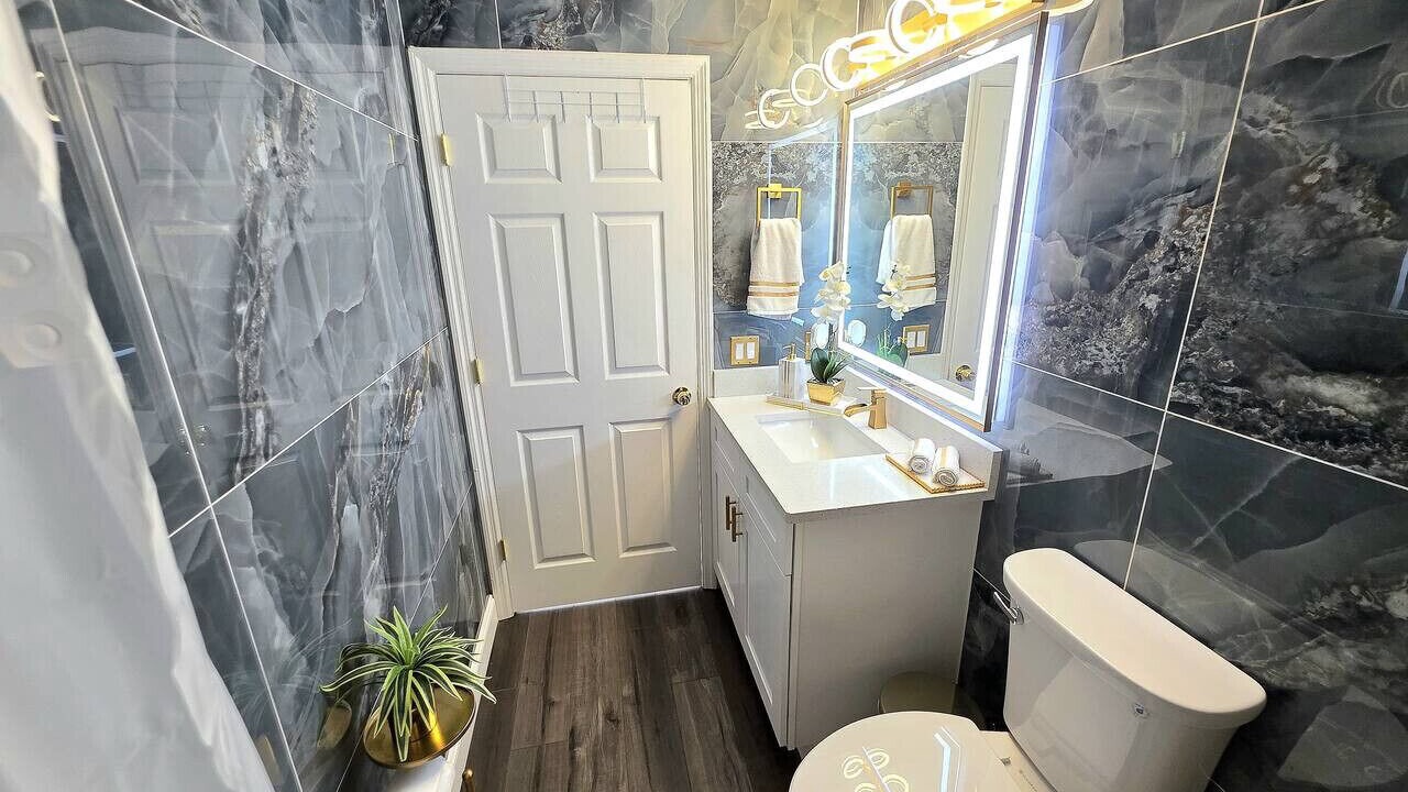 Photo of Bathroom in Land O' Lakes