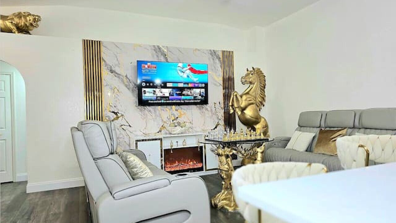 Photo of Livingroom in Land O' Lakes