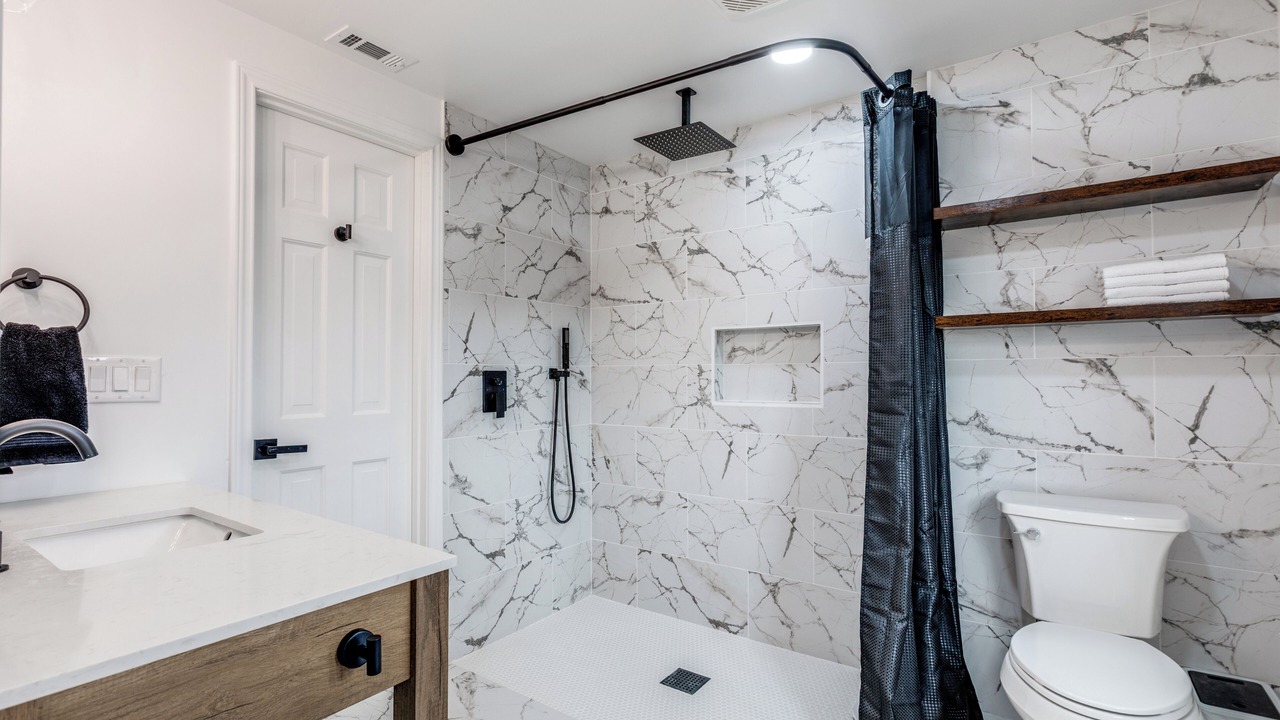 Photo of Bathroom in Lockhart