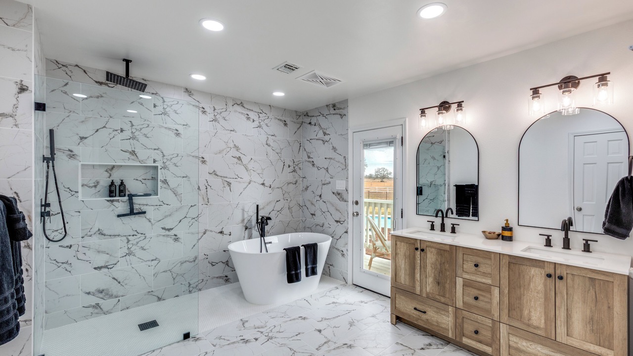 Photo of Bathroom in Lockhart
