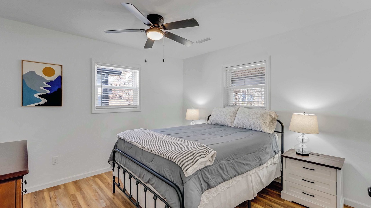 Photo of Bedroom in Spring City