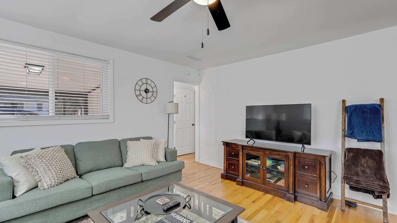 Photo of Livingroom in Spring City