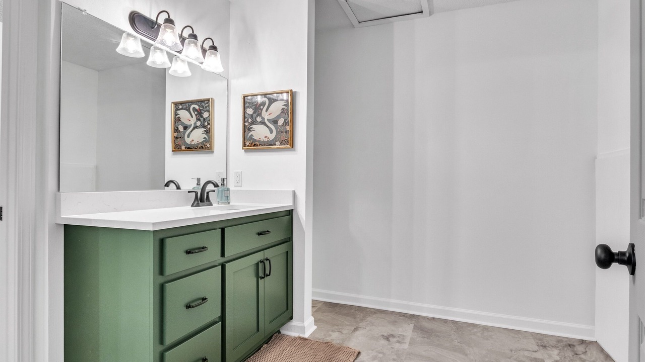 Photo of Bathroom in Starkville