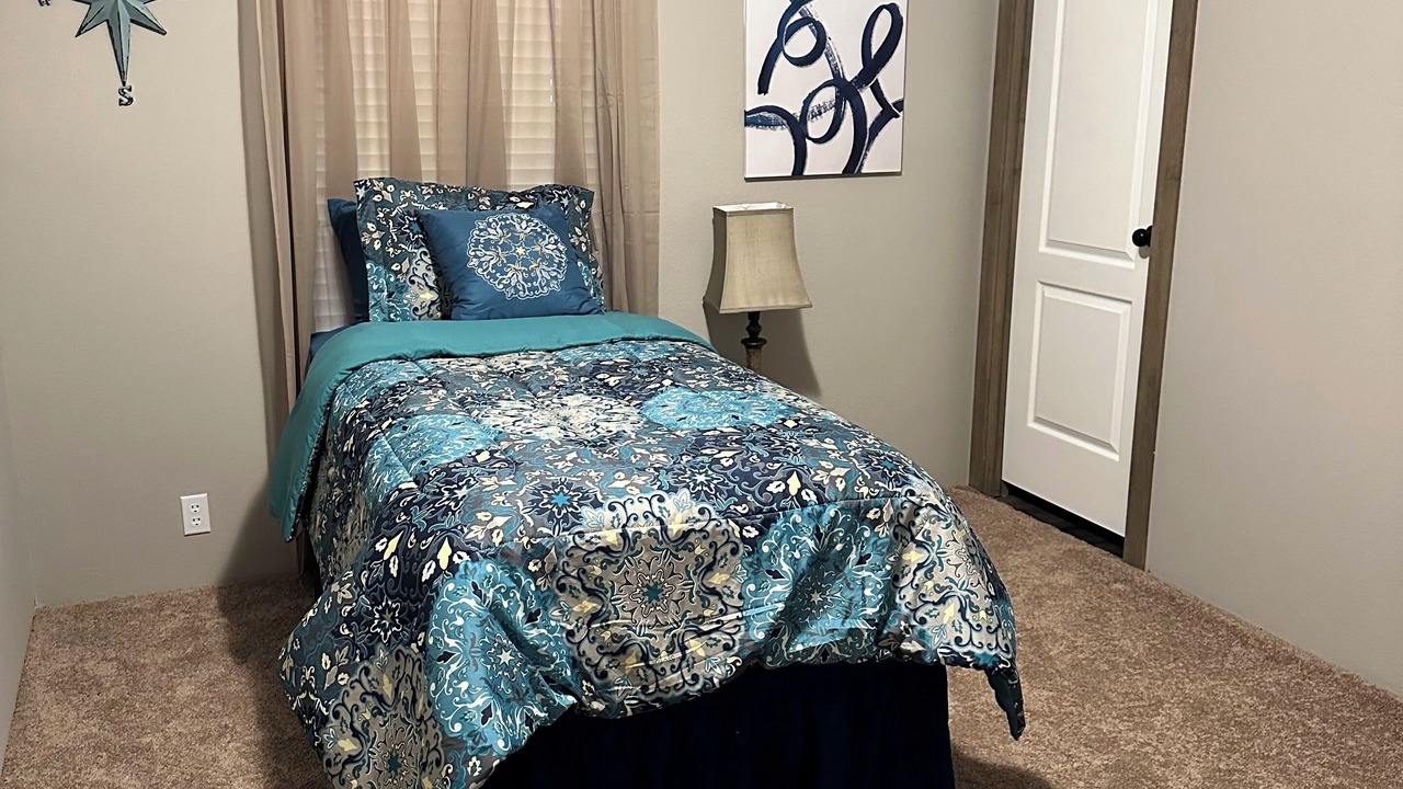 Photo of Bedroom in Leesville