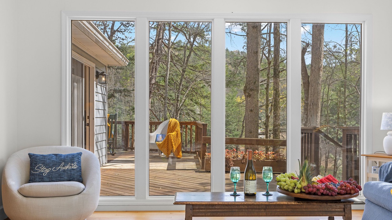 Photo of Bedroom in Robbinsville