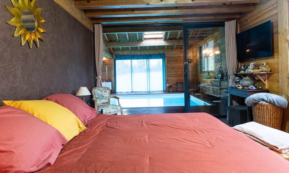 Photo of Bedroom in Ceyzeriat