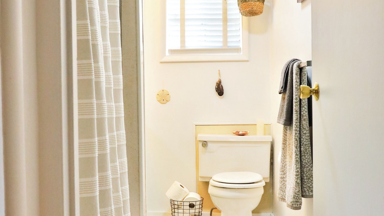 Photo of Bathroom in Westhaven-Moonstone
