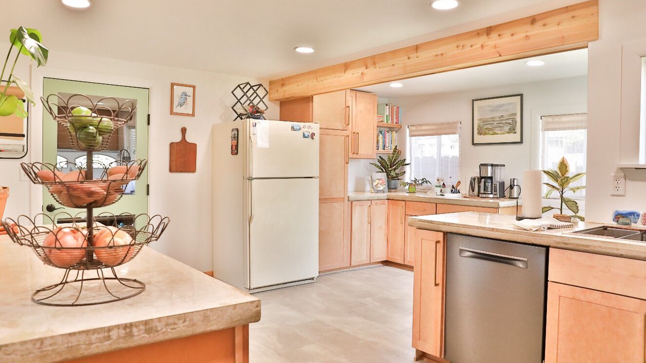 Photo of Kitchen in Westhaven-Moonstone