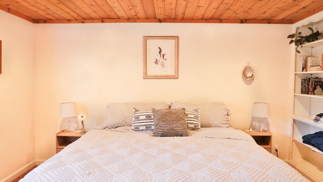 Photo of Bedroom in Westhaven-Moonstone
