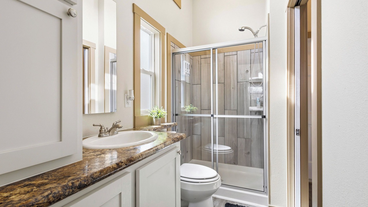 Photo of Bathroom in Denison