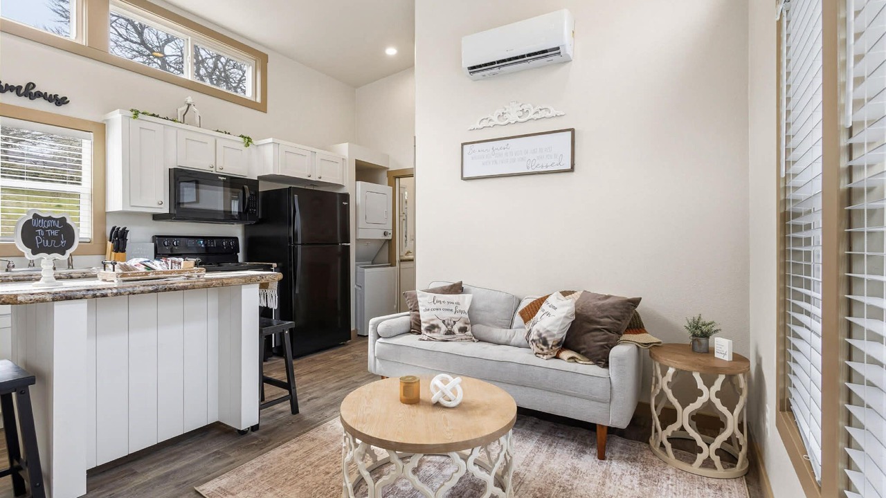 Photo of Livingroom in Denison
