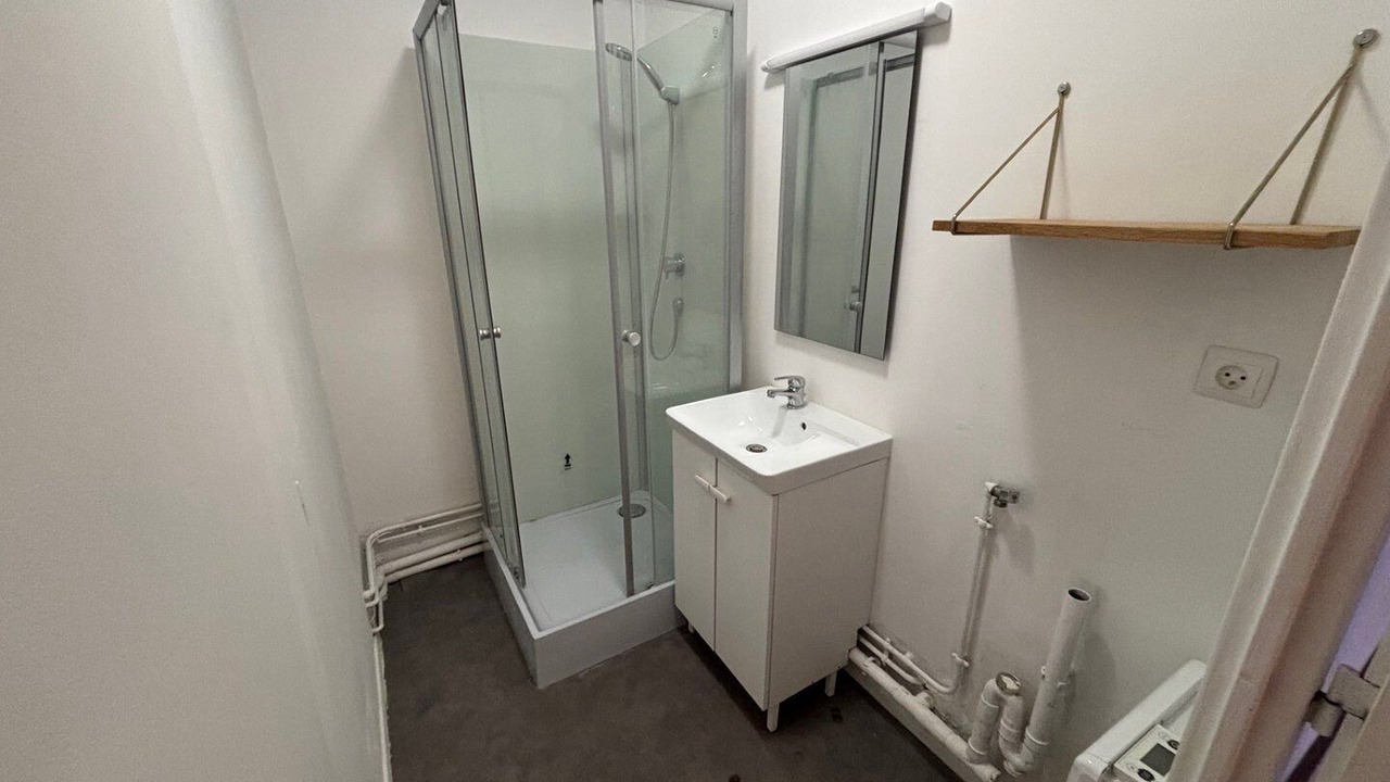 Photo of Bathroom in Douai
