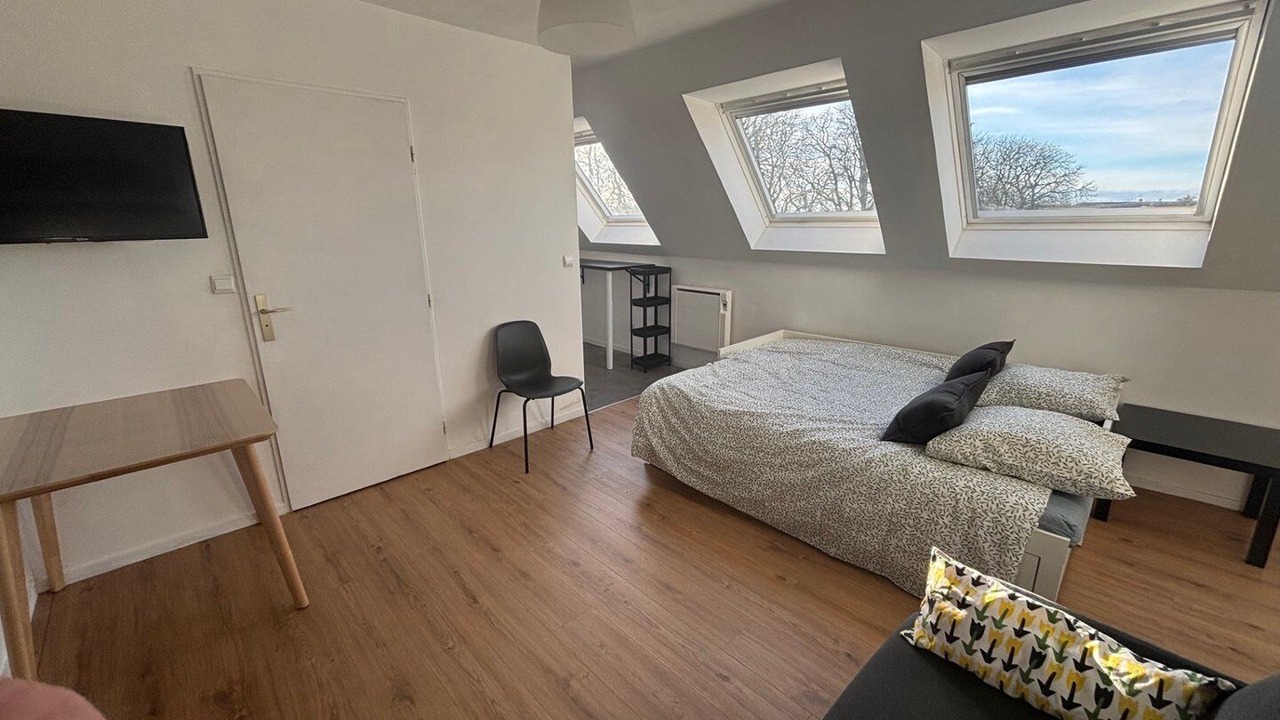 Photo of Bedroom in Douai