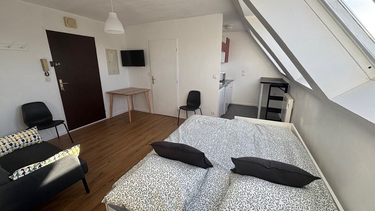 Photo of Bedroom in Douai