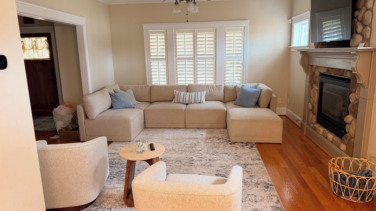Photo of Livingroom in East Ocean View