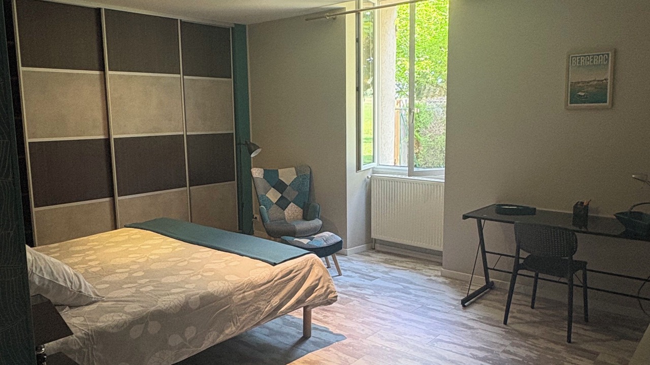 Photo of Bedroom in Montignac-Toupinerie