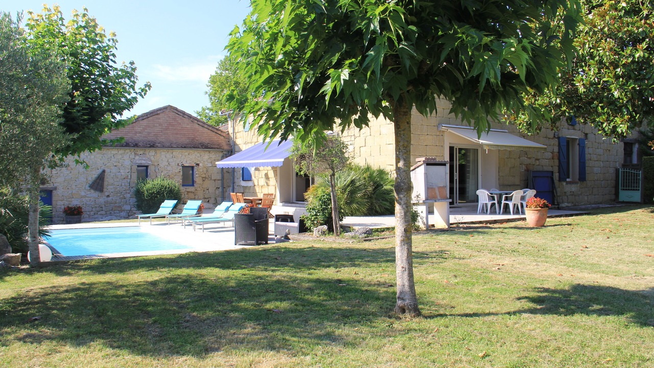 Photo of Outdoor in Montignac-Toupinerie