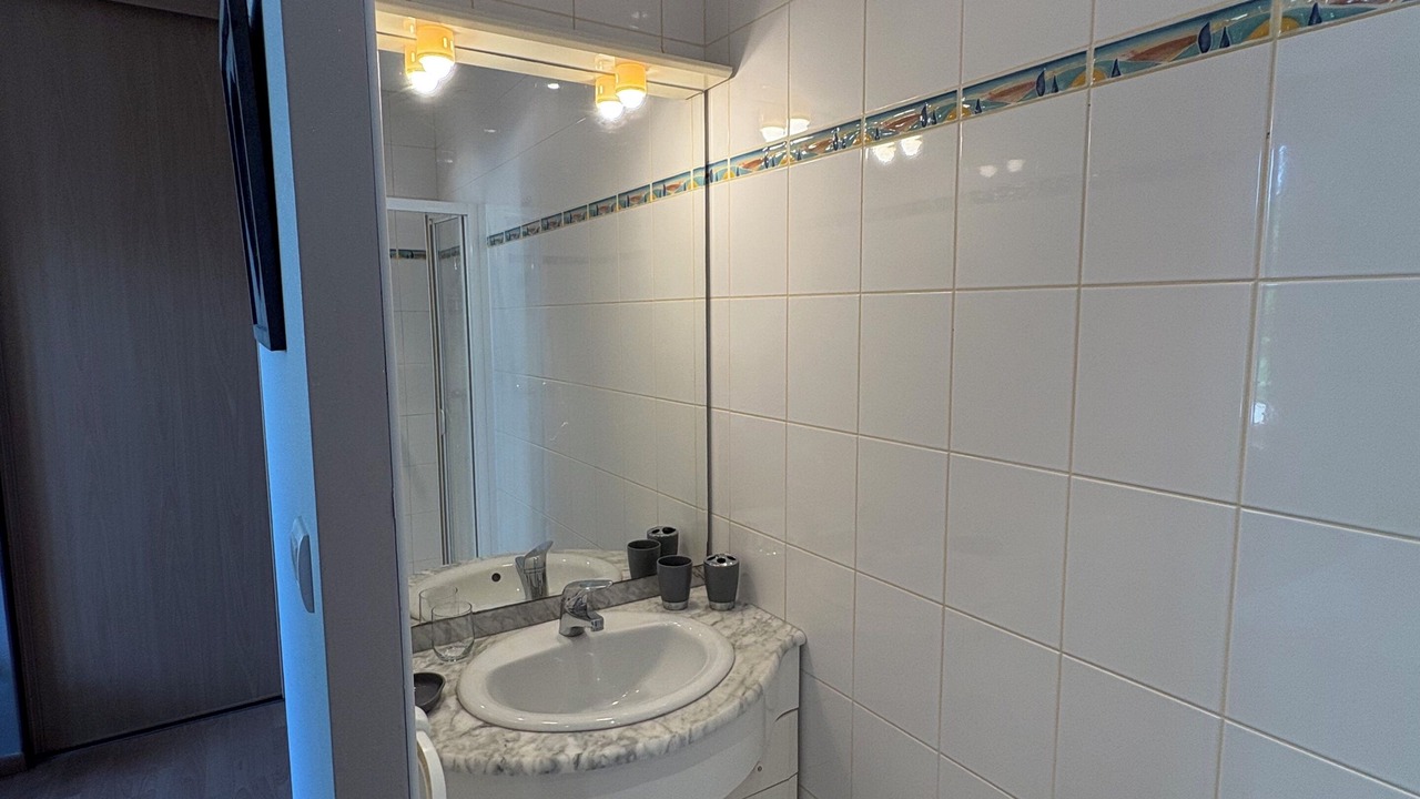 Photo of Bathroom in Montignac-Toupinerie