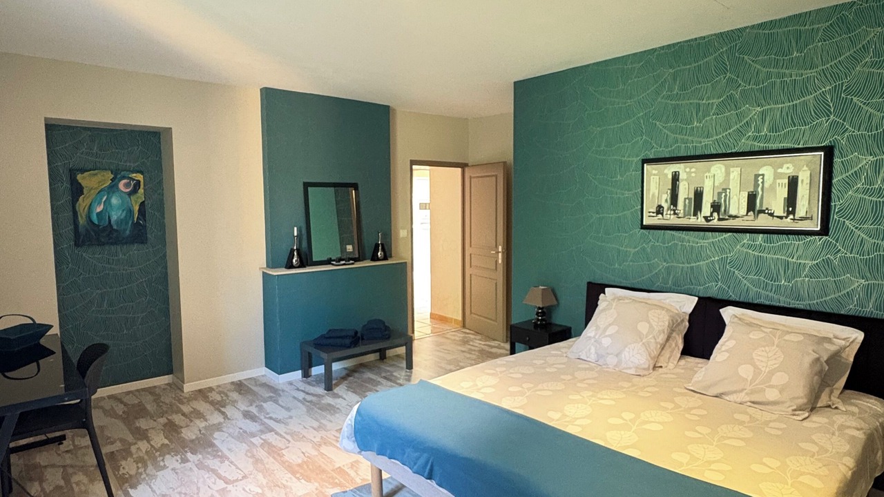 Photo of Bedroom in Montignac-Toupinerie