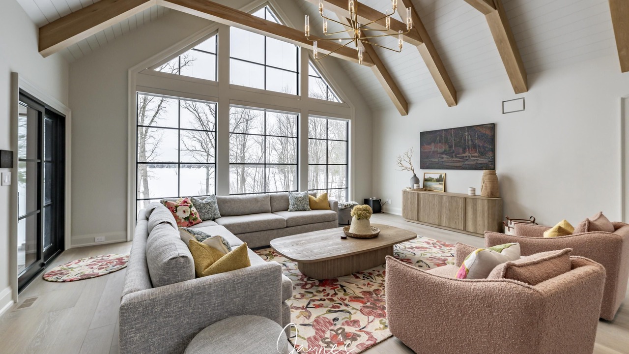 Photo of Bedroom in Gravenhurst