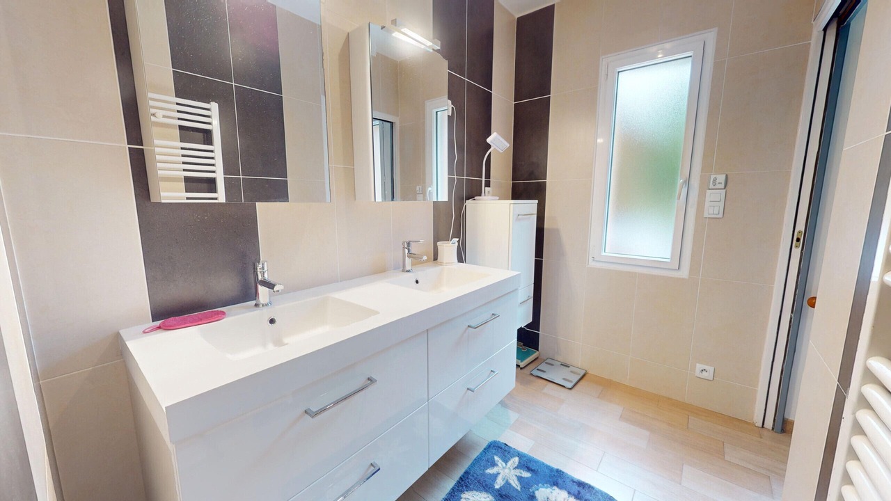 Photo of Bathroom in Saint-Brevin-les-Pins