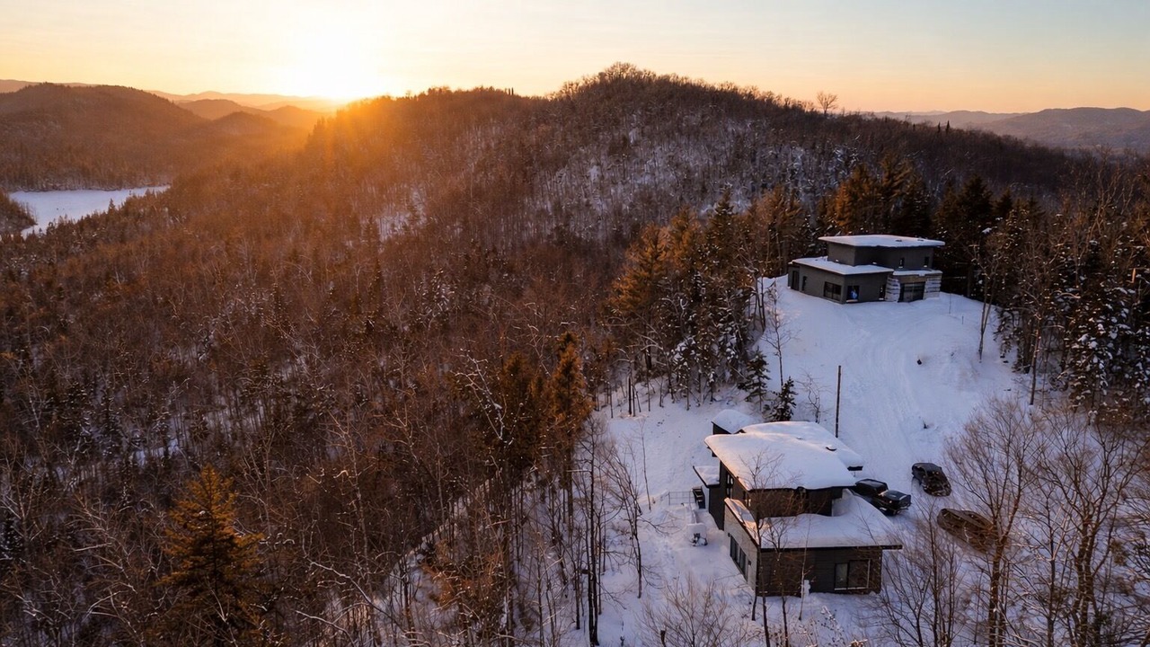 Photo of Outdoor in Les Pays-d'en-Haut Regional County Municipality