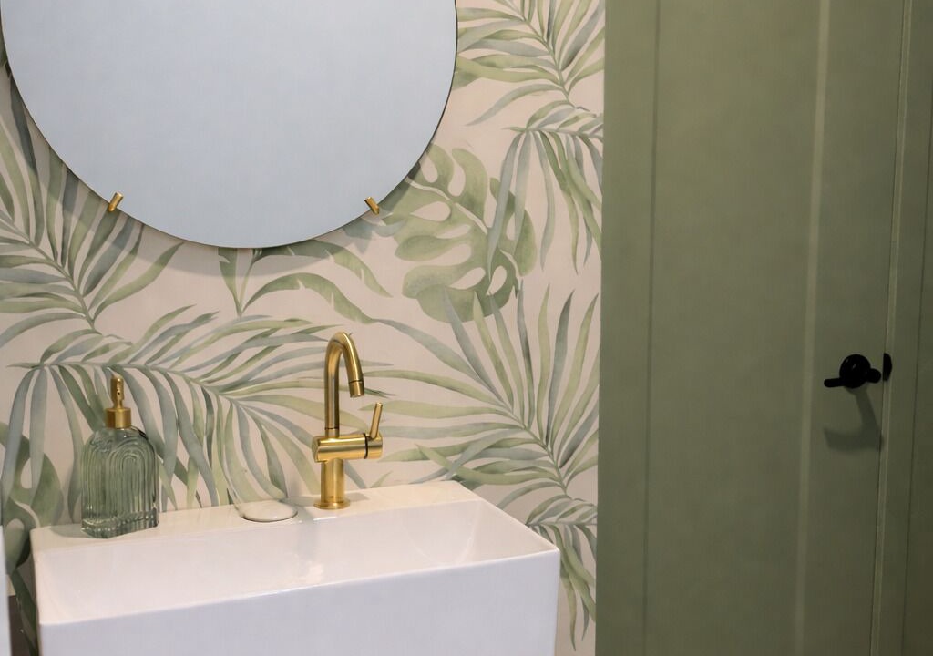 Photo of Bathroom in Les Pays-d'en-Haut Regional County Municipality