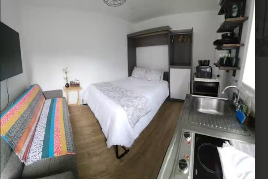 Photo of Bedroom in North Central