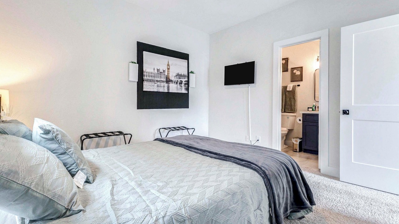 Photo of Bedroom in Northside
