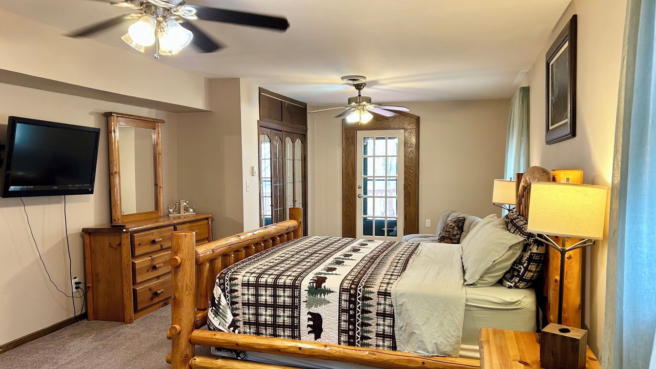 Photo of Bedroom in Will County
