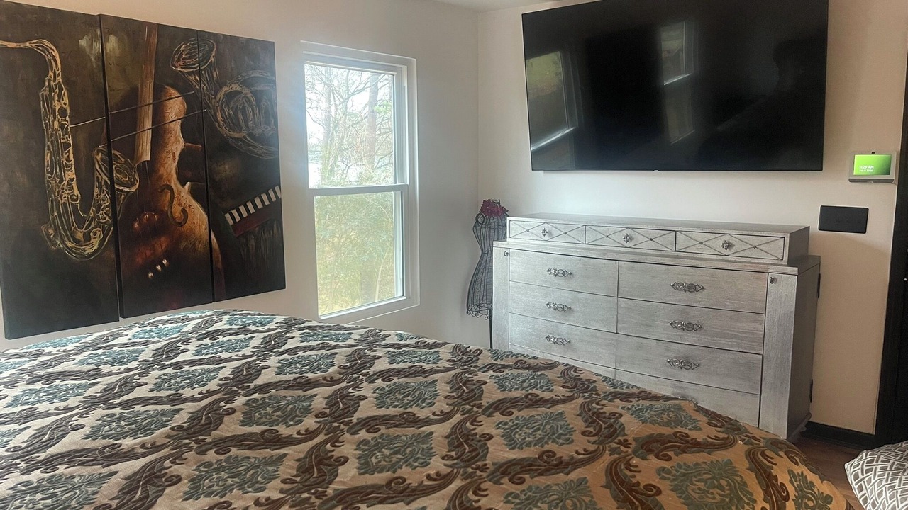 Photo of Bedroom in North Druid Hills