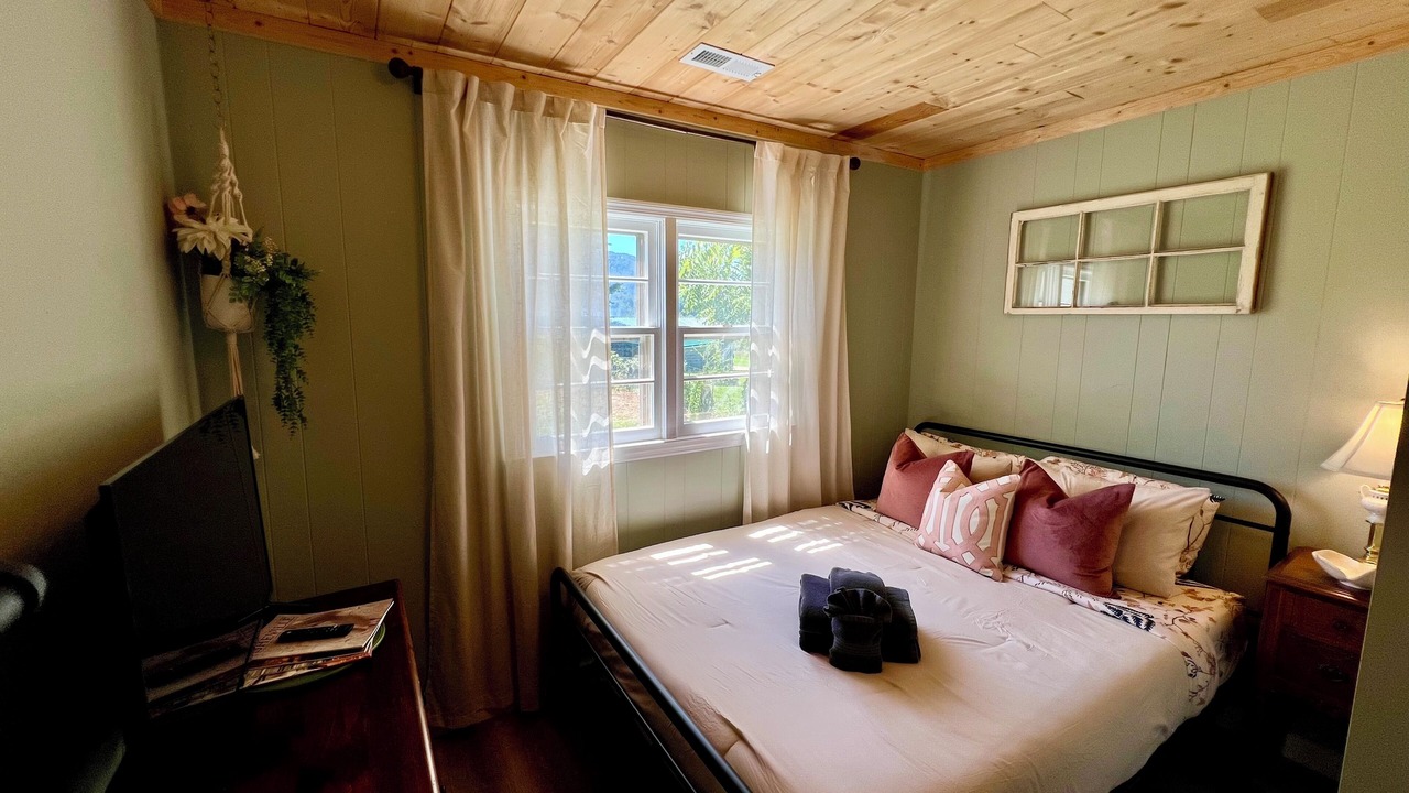 Photo of Bedroom in Fletcher