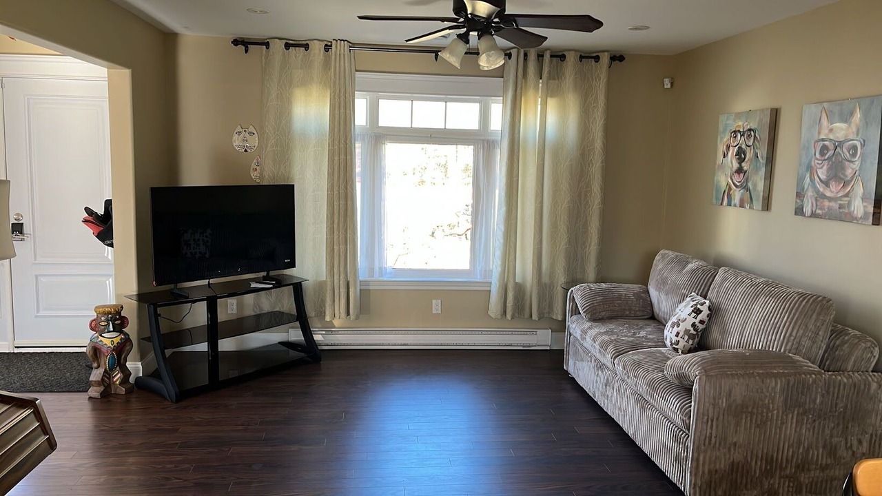 Photo of Livingroom in Beaver Bank