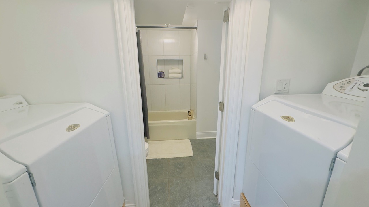 Photo of Bathroom in Lincolnwood