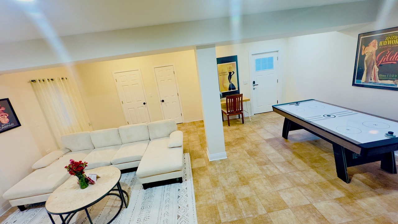 Photo of Bedroom in Lincolnwood