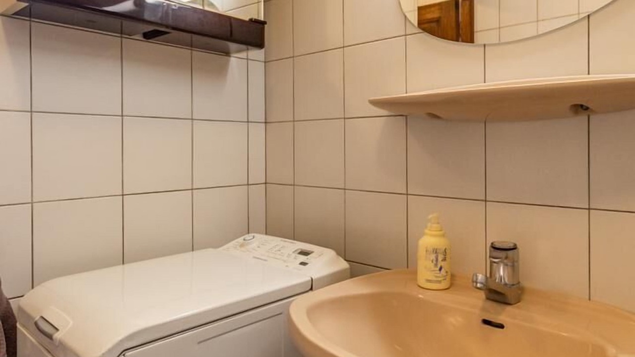Photo of Bathroom in Mercury