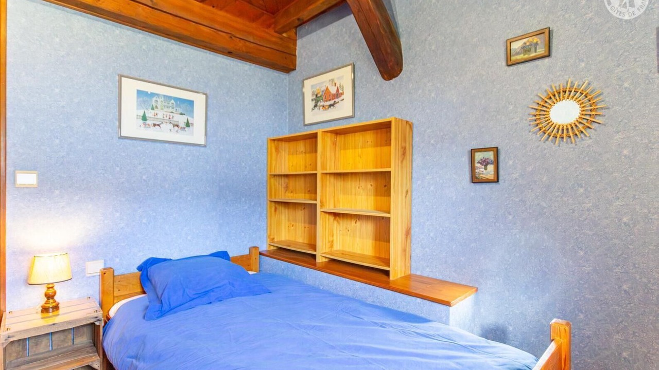 Photo of Bedroom in Mercury