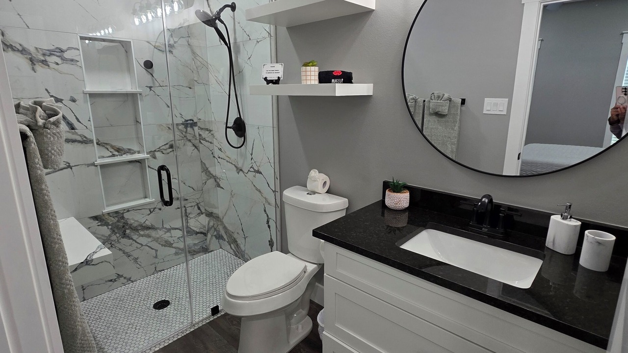 Photo of Bathroom in Corsicana