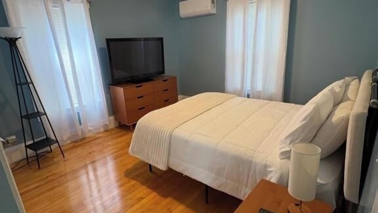 Photo of Bedroom in Lowell