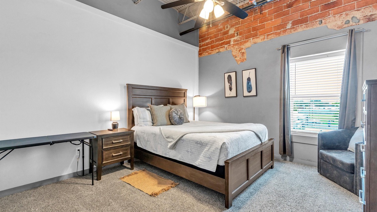 Photo of Bedroom in Baytown