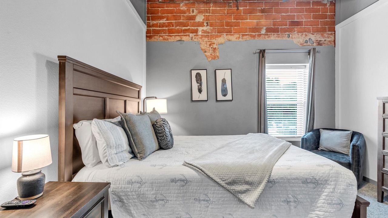 Photo of Bedroom in Baytown