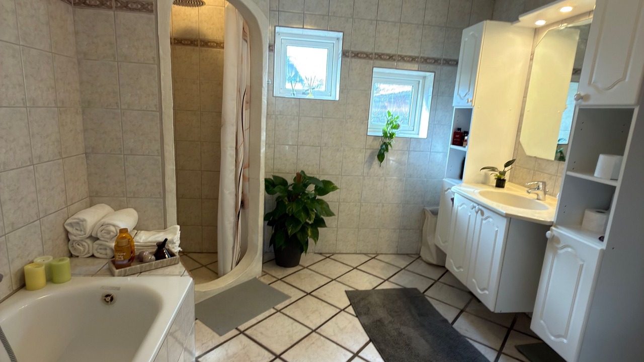 Photo of Bathroom in Harlev